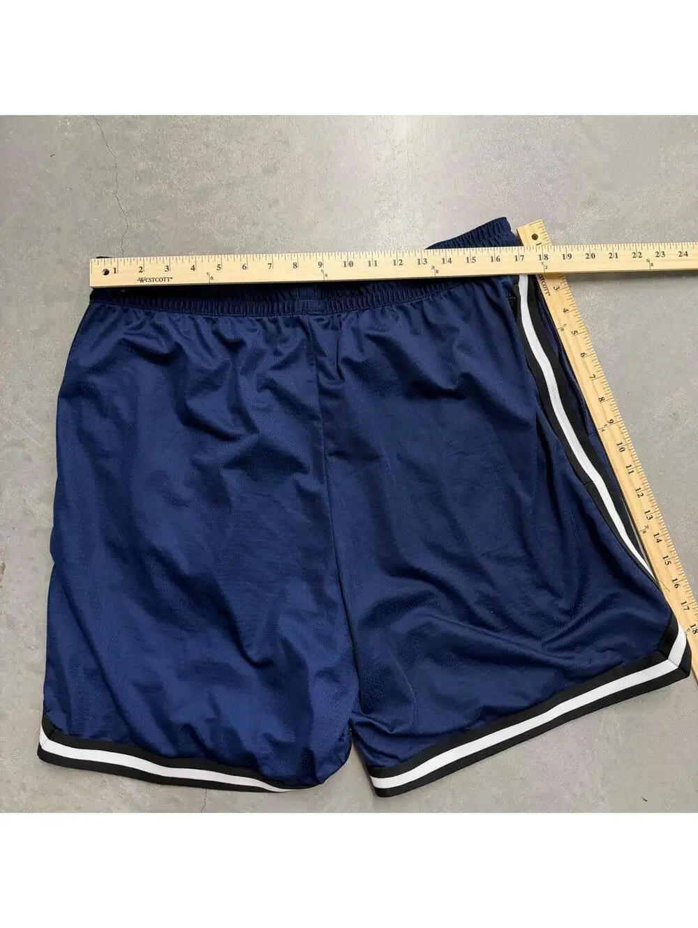 2000s Men's Nike Basketball Baggy Navy Black Athletic Training Shorts Sized XXL